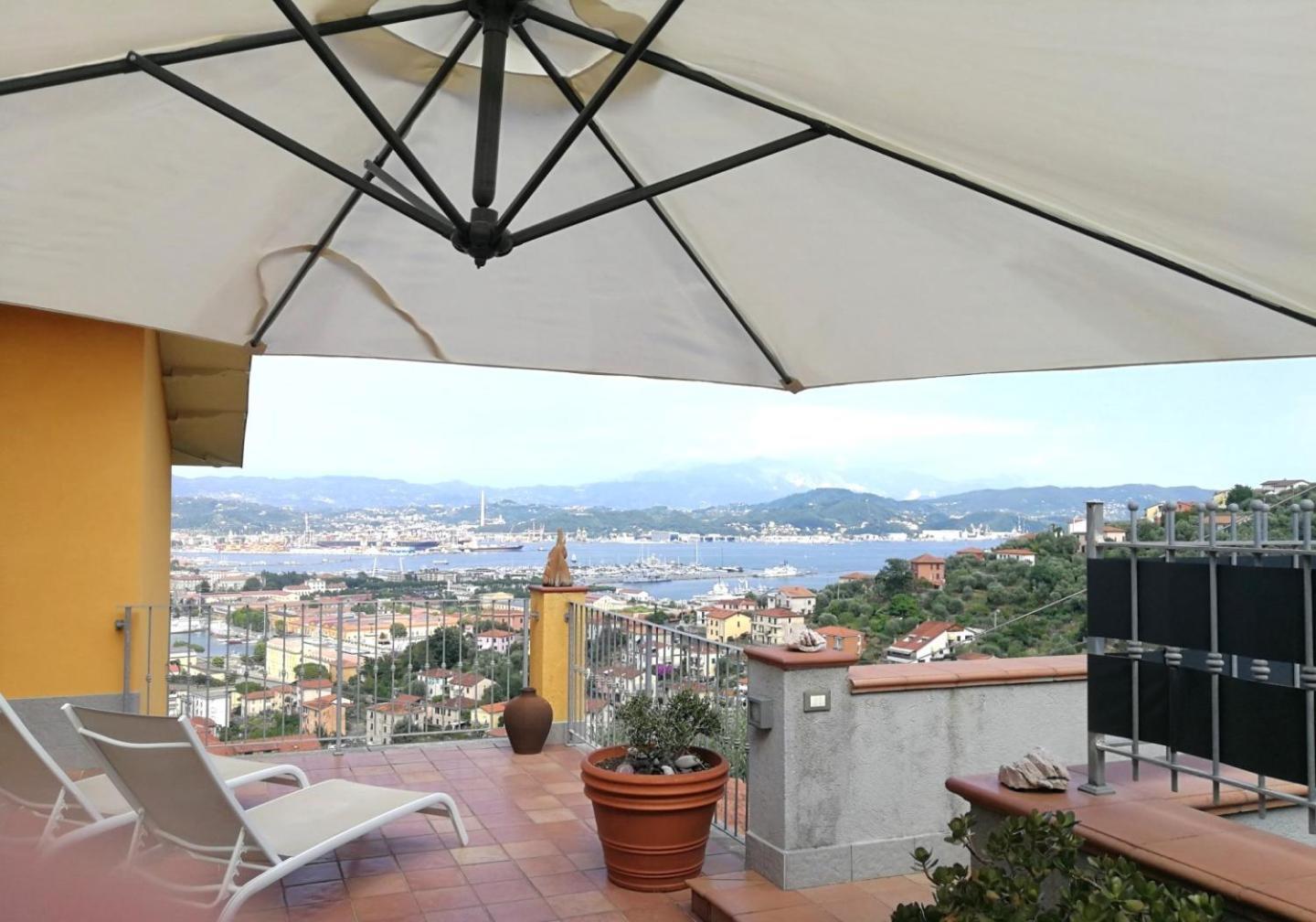 I Poggi Sul Golfo Hotel La Spezia Bagian luar foto